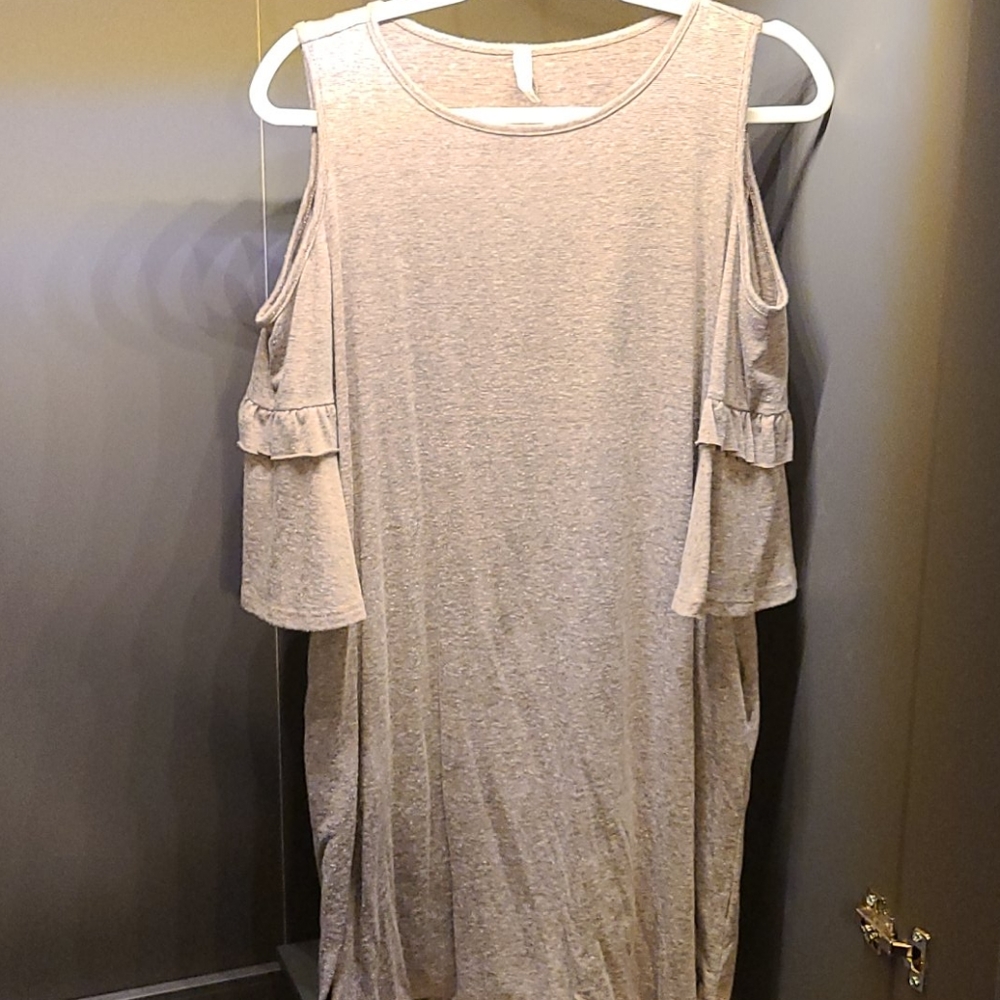 Cold shoulder bell sleeve dress